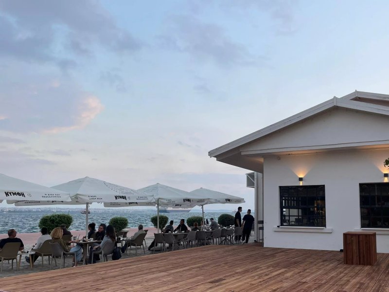 Maritime Cafe / Water Sports Exhibition