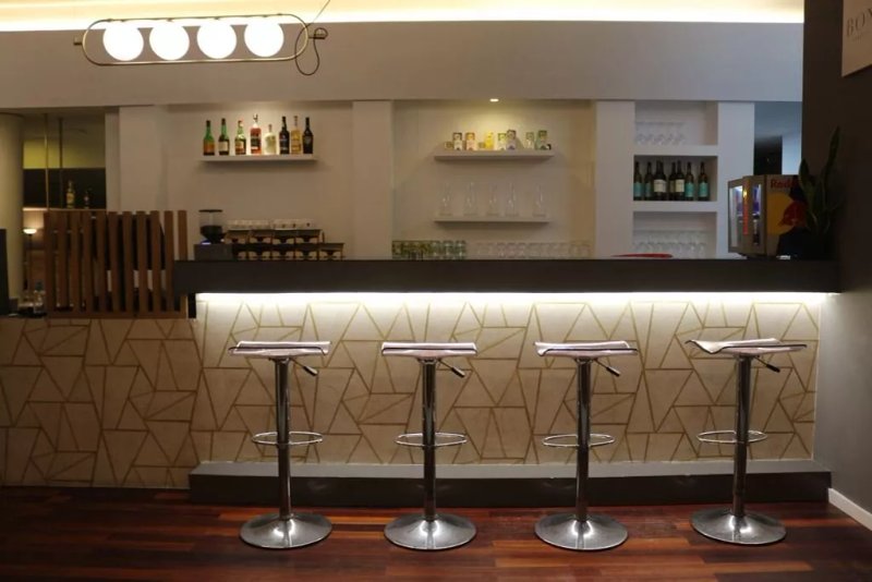 Republica - Tasty & Social Lounge