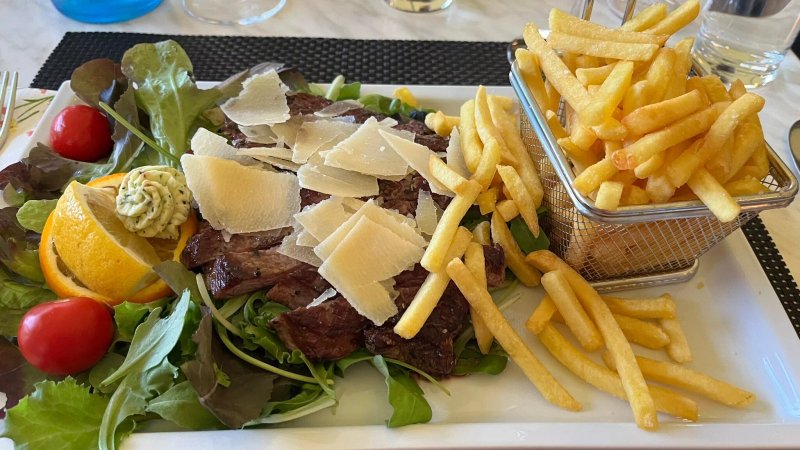 Tiroler Kreuz Restaurant Hotel Dorf Tirol