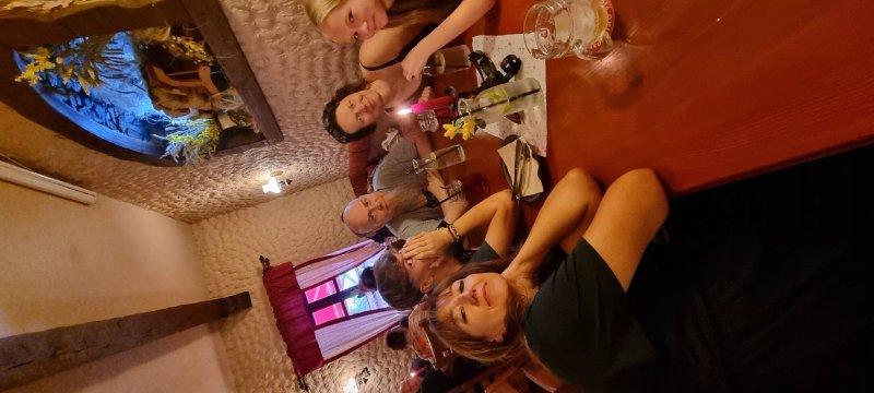 GRILL RESTAURANT u horkych kamenu