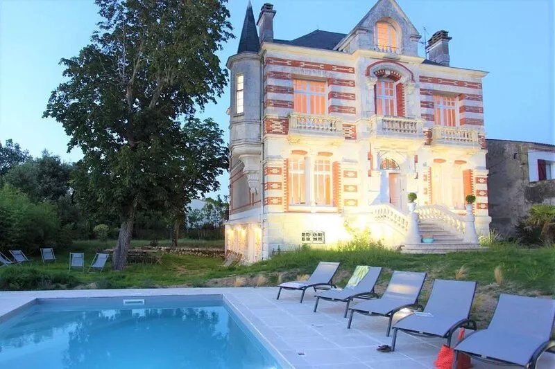 Villa Bord de Mer, 200m Plage, 10 Chambres