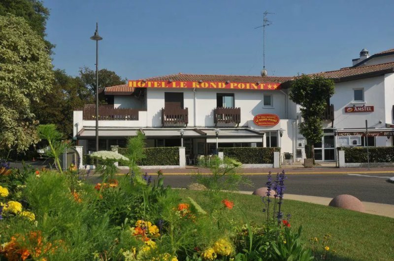Hotel Le Rond-Point