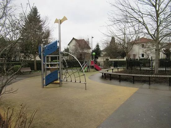 Square Palissy