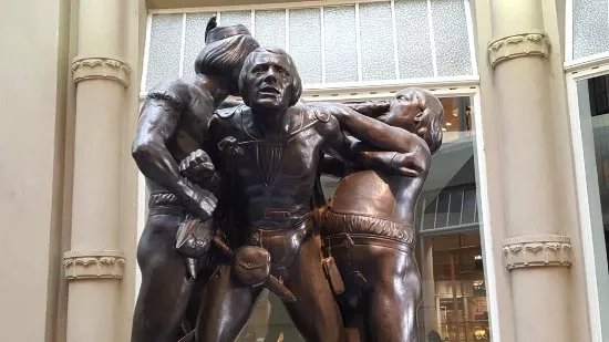 Statue of Mephisto and Faust
