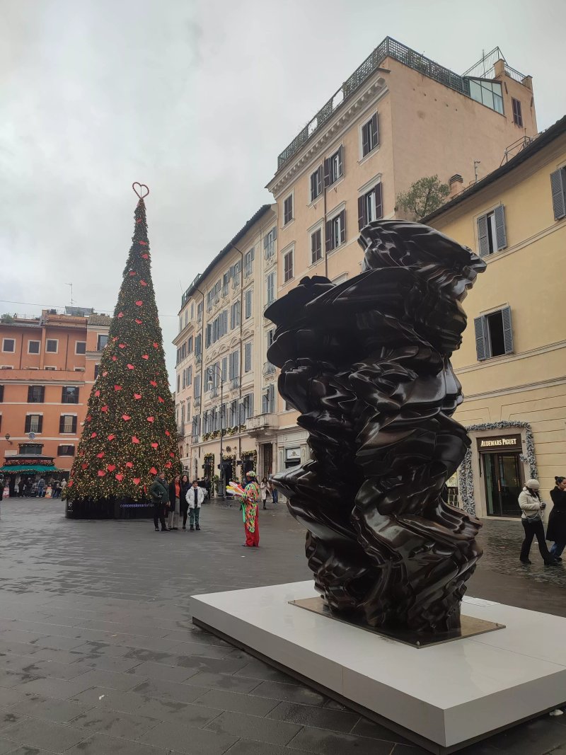 Piazza San Lorenzo In Lucina