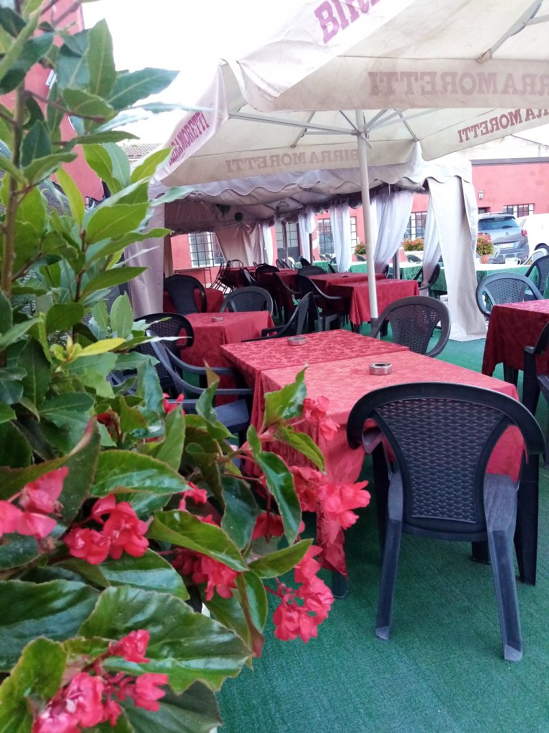 La Vecia Trattoria Pizzeria