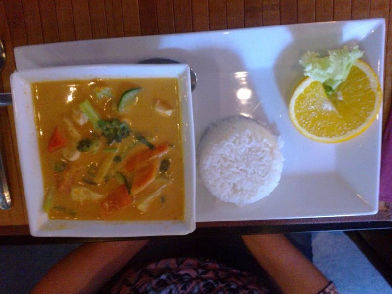 Oona Asian Restaurant & Bar