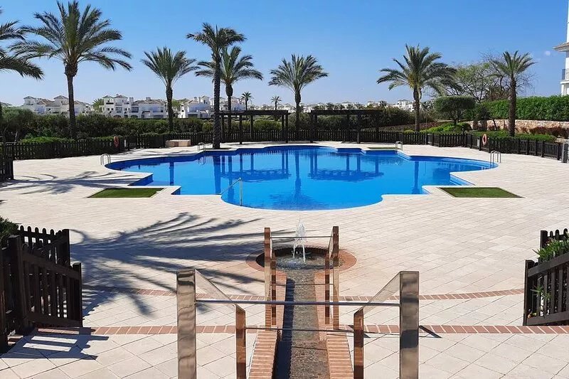 2 Bedroom Penthouse Apartment With Large Sun Terrace