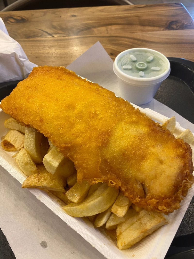 Pia's Fish And Chips