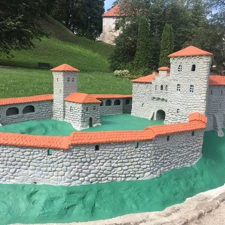 Castle Mound of the Knights
