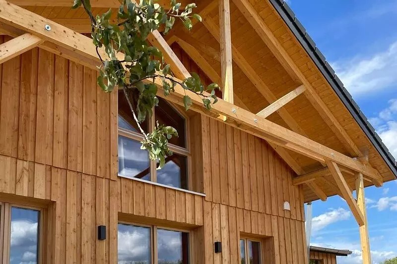 Cozy chalet in the Palatinate Forest with sauna and hot tub in