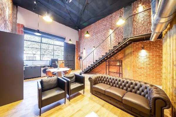 Loft Industrial Junto Palacio De Congresos