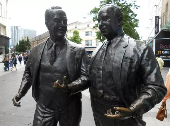 Sir John & Cecil Moores Statues