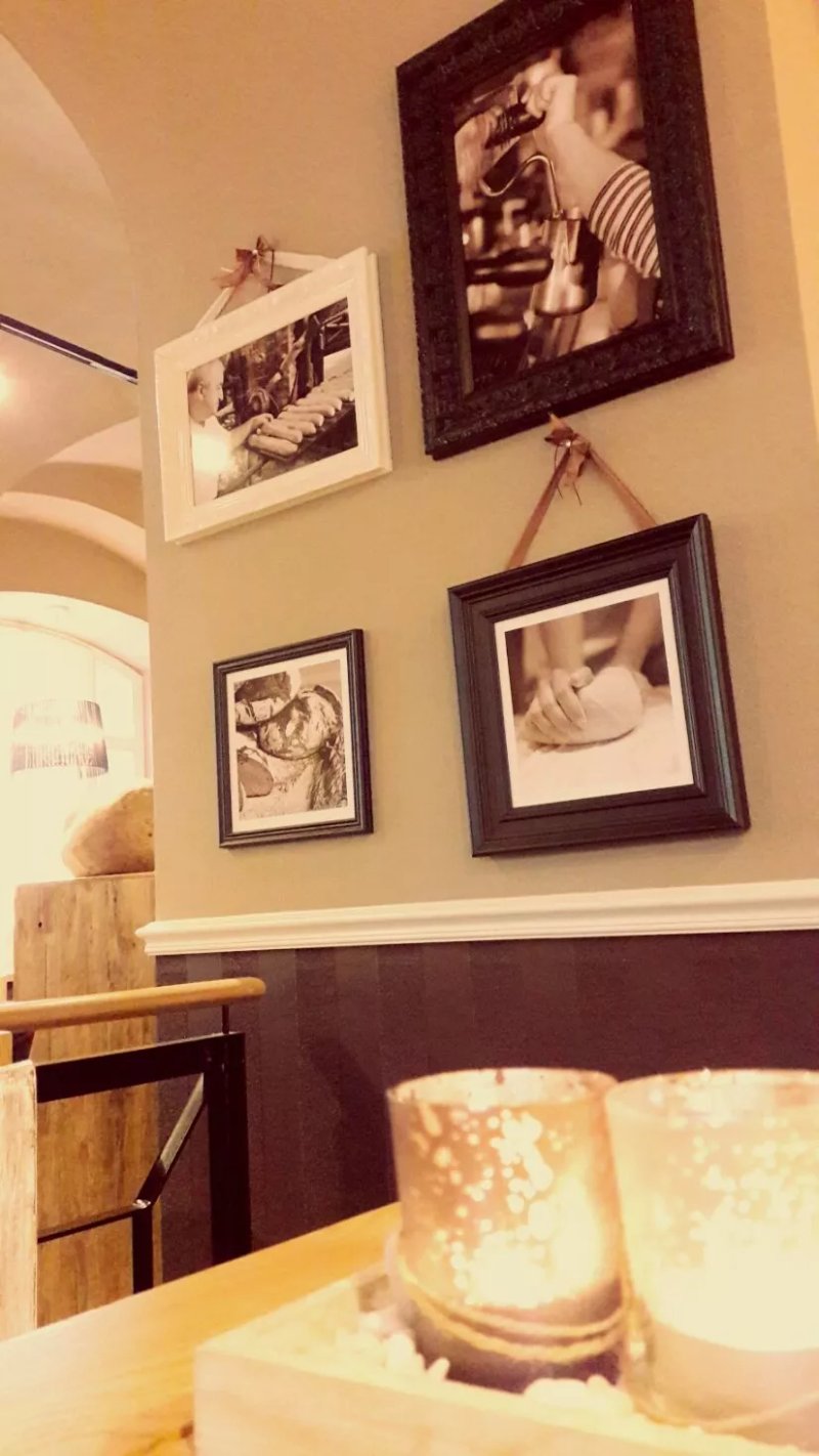 Cafe Zeitlos Backerei Roscher