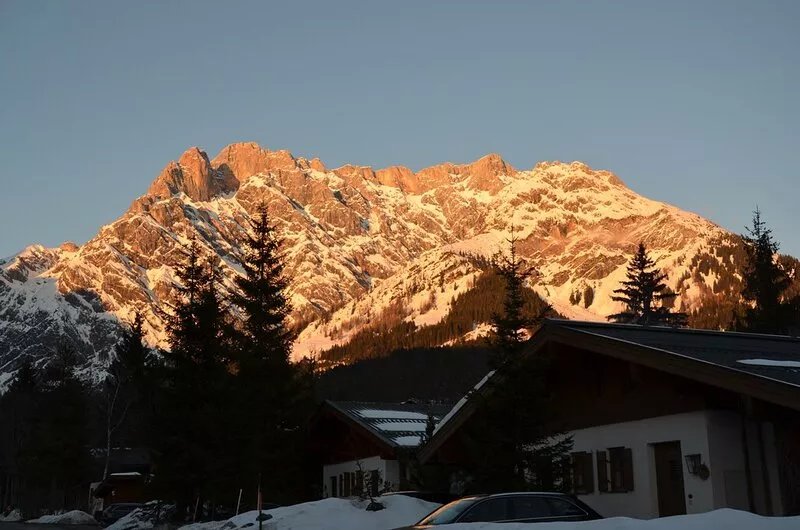 Beautiful Apartment 5 minutes walk to ski lift