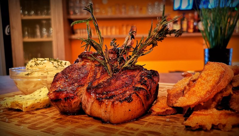 Cheyenne Western BBQ Bar