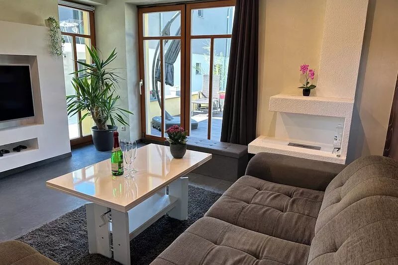 Villa Harmonie-erdgeschoss - 3x Schlafzimmer Dampfsauna Playstation 4 Terrasse