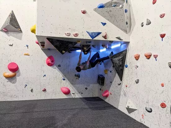 Modulen Beach & Climbing Center