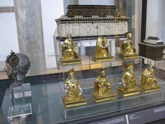 La Basilica del Crocifisso