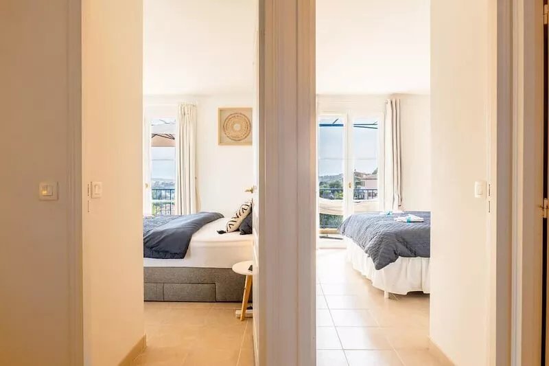 Beautiful and peaceful villa in a residence
