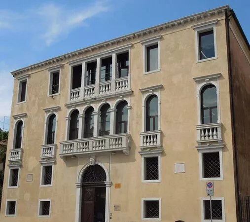 Biblioteca Civica Nicolo Bettoni