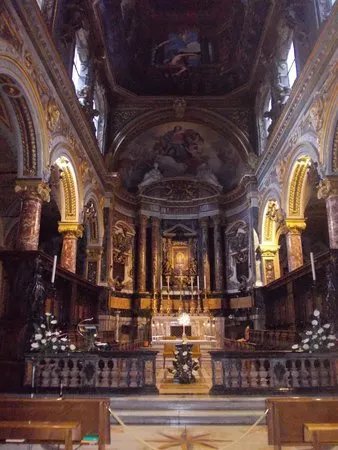 Basilica di Santa Maria in Via Lata