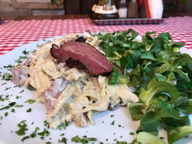La Grotta Pizza e Pasta