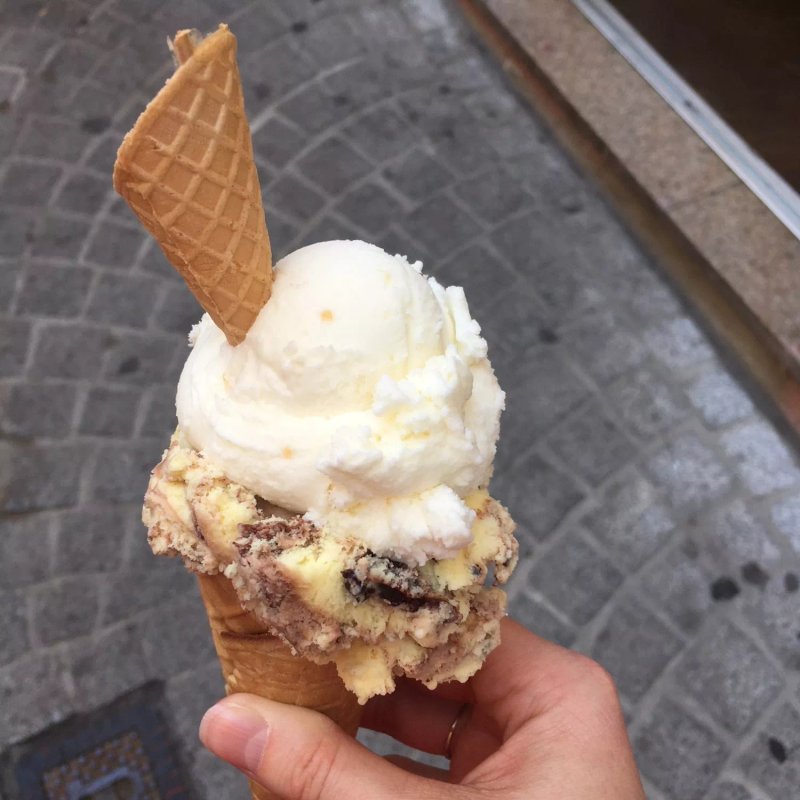 Porto Pino Cafe-Gelateria