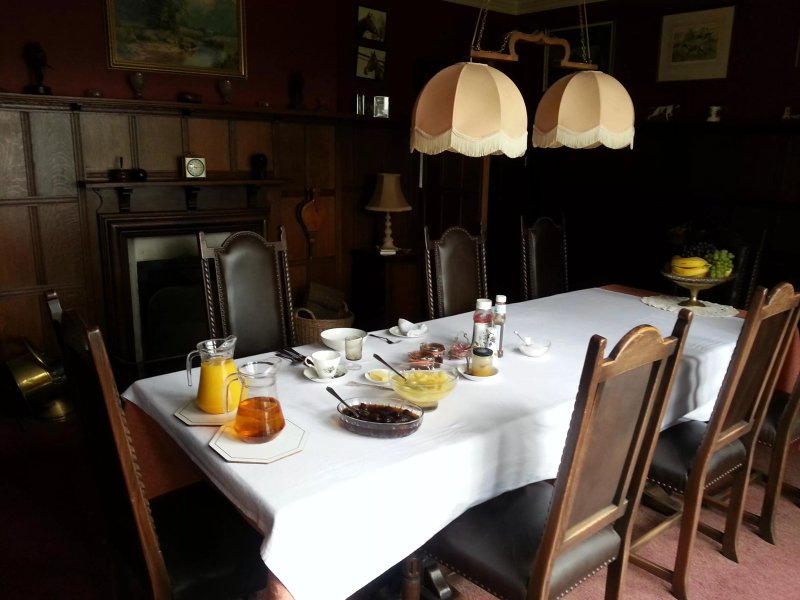 Lisle Court Bed & Breakfast