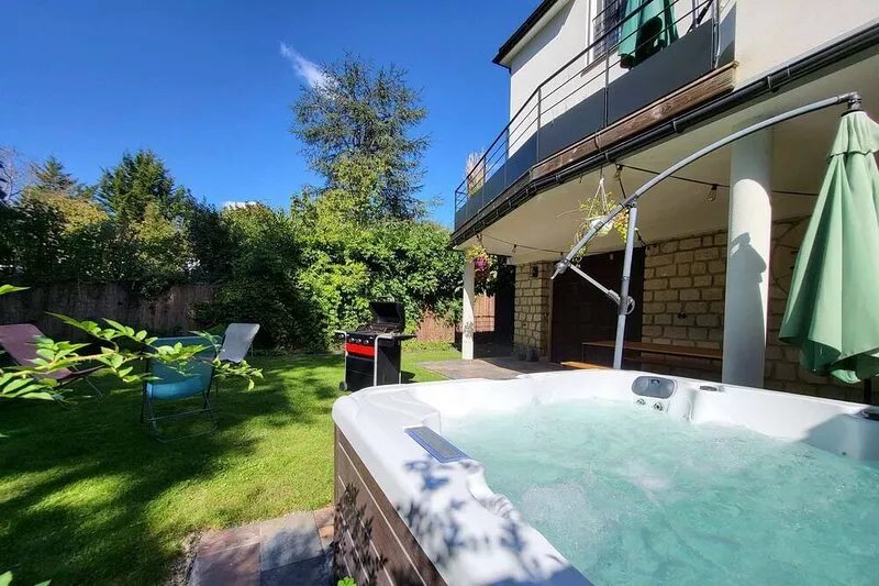 Splendide Villa : Jardin & Spa & Billard - Paris 35min