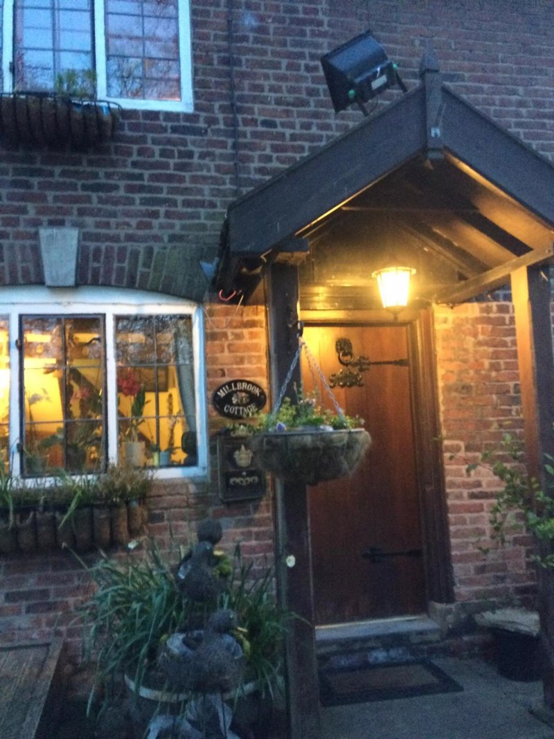 Millbrook Cottage Guesthouse