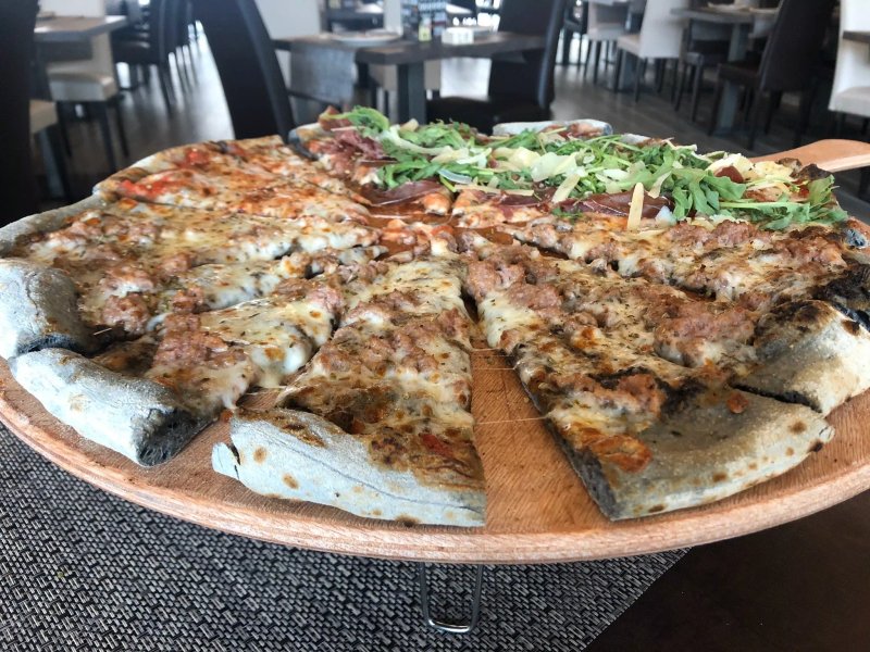 Tourle LaPizzeria e ilGrill