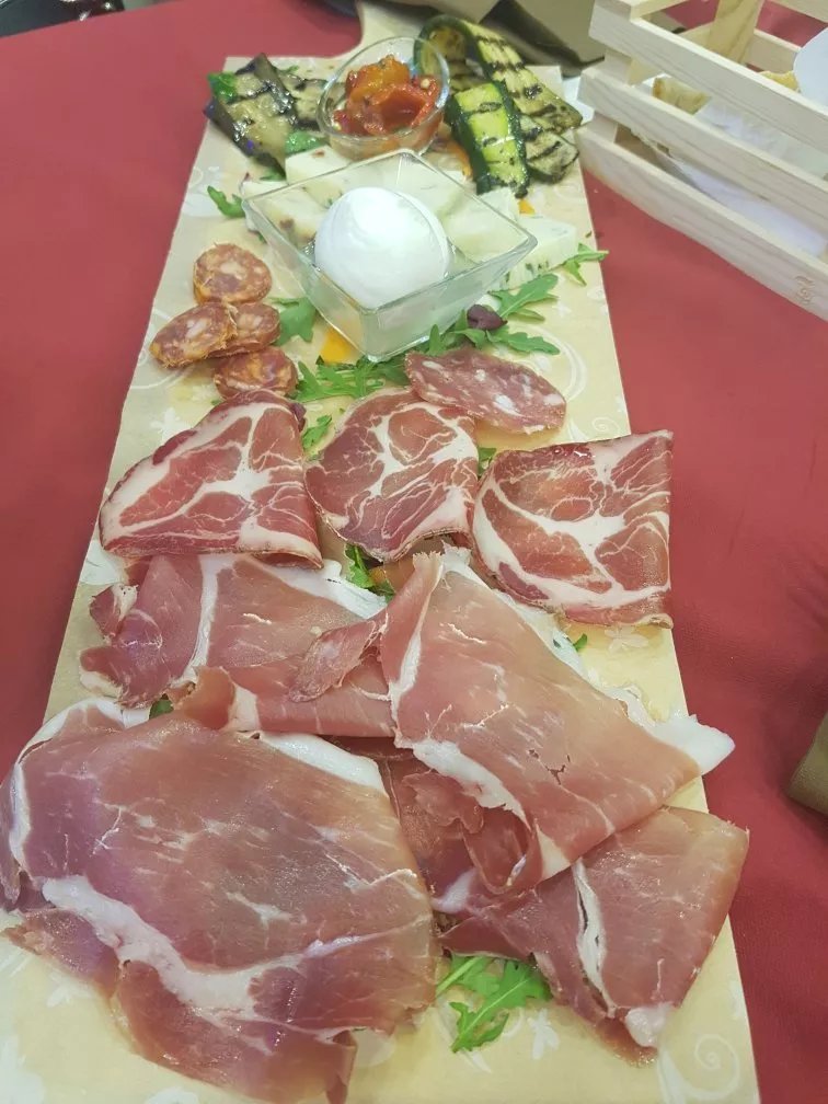 Le Divine - Ristorante Pizzeria Braceria