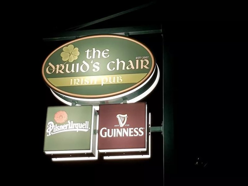 The Druid's Chair - Irish Pub