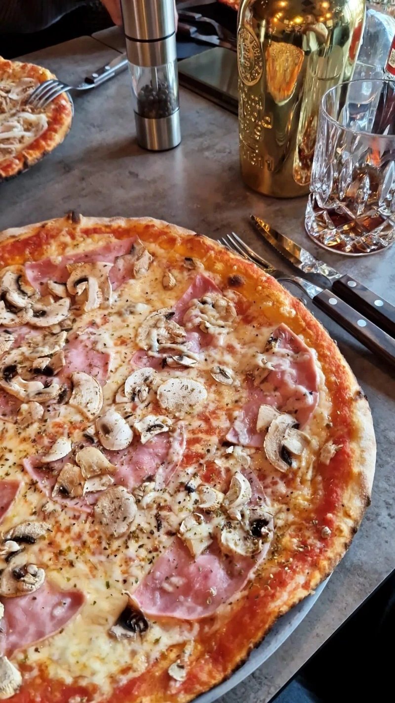 Die kleine Bar E2