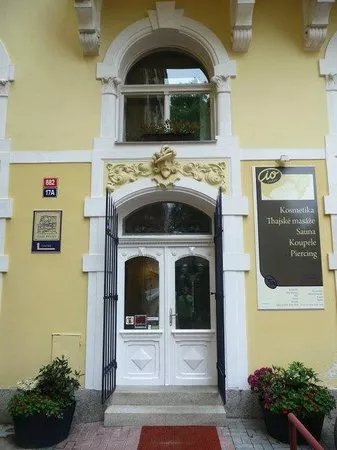 Studio IO