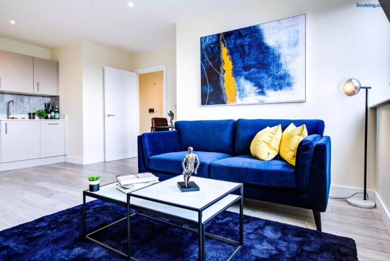 Hybrid-Resi Sutton Cheam
