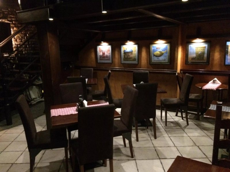 Hotelik Dark Pub