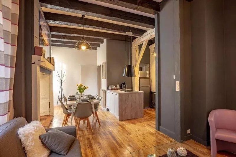 Luxury apartment T3 65 m2-Historic center - 3 Stars-Gîtes de France® - France