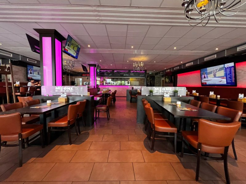 M-ONE Cafe-Bar Restaurant
