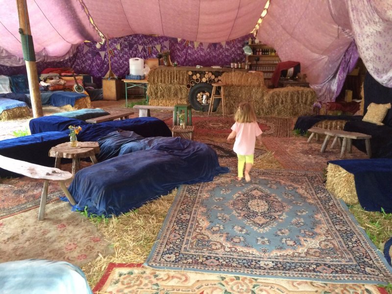 Eco-Camping At Green & Away