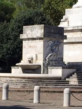 Monumento ai Caduti