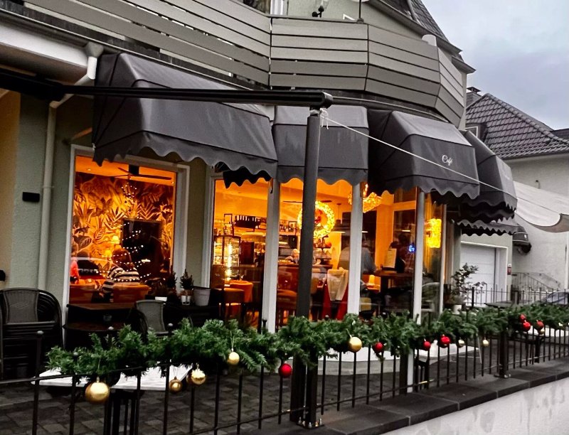 Cafe Renaissance