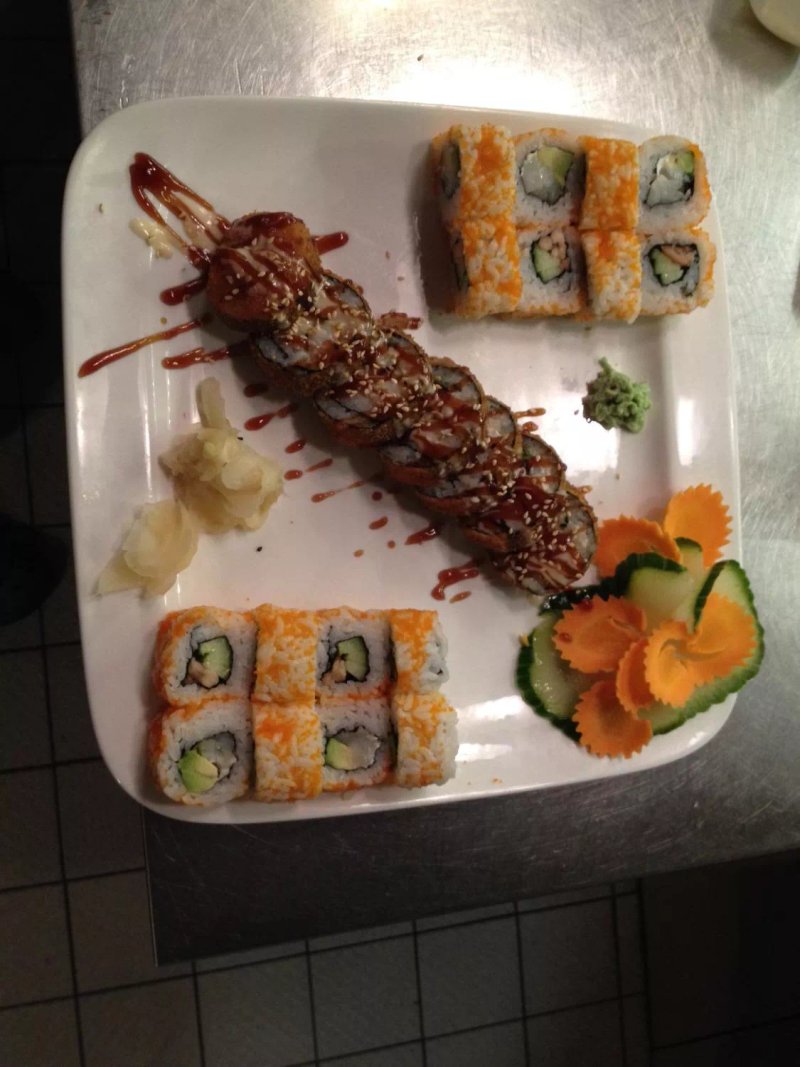 You Me Sushi & Asia Food