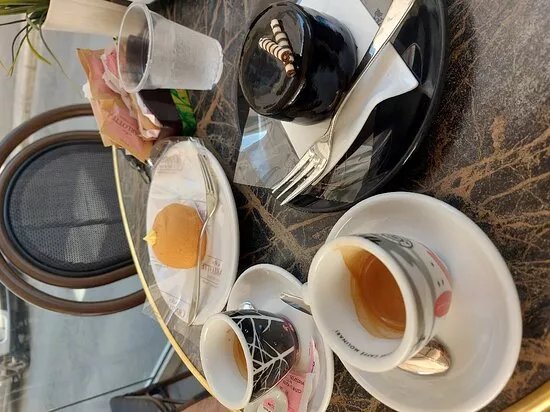 Charlotte Patisserie
