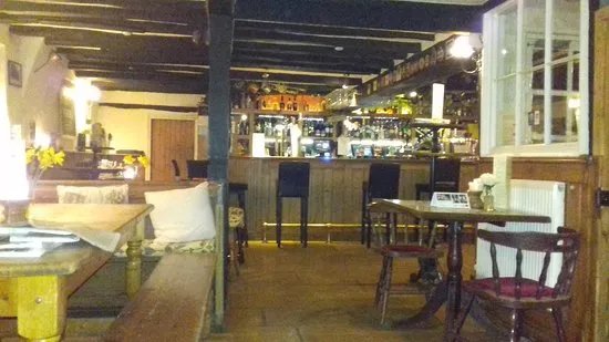 The Farriers Arms Bar
