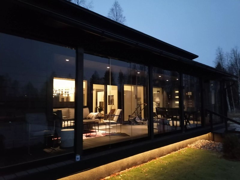 The Iconic and cozy 4-bedroom Wikkelä Villa with sauna, jacuzzi & next to river