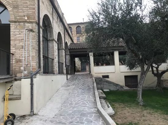 Chiesa e Monastero di S. Maria del Monte