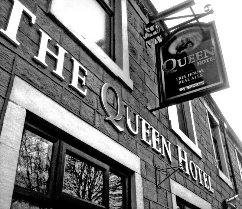 The Queen Hotel