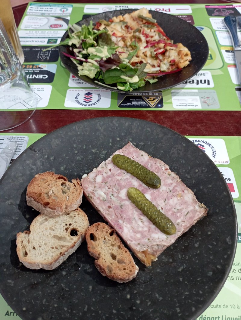 Le Bistrot